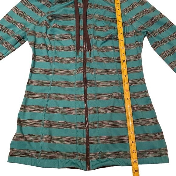 Lukka Lux athletic running hooded zip up jacket size medium - Picture 10 of 11